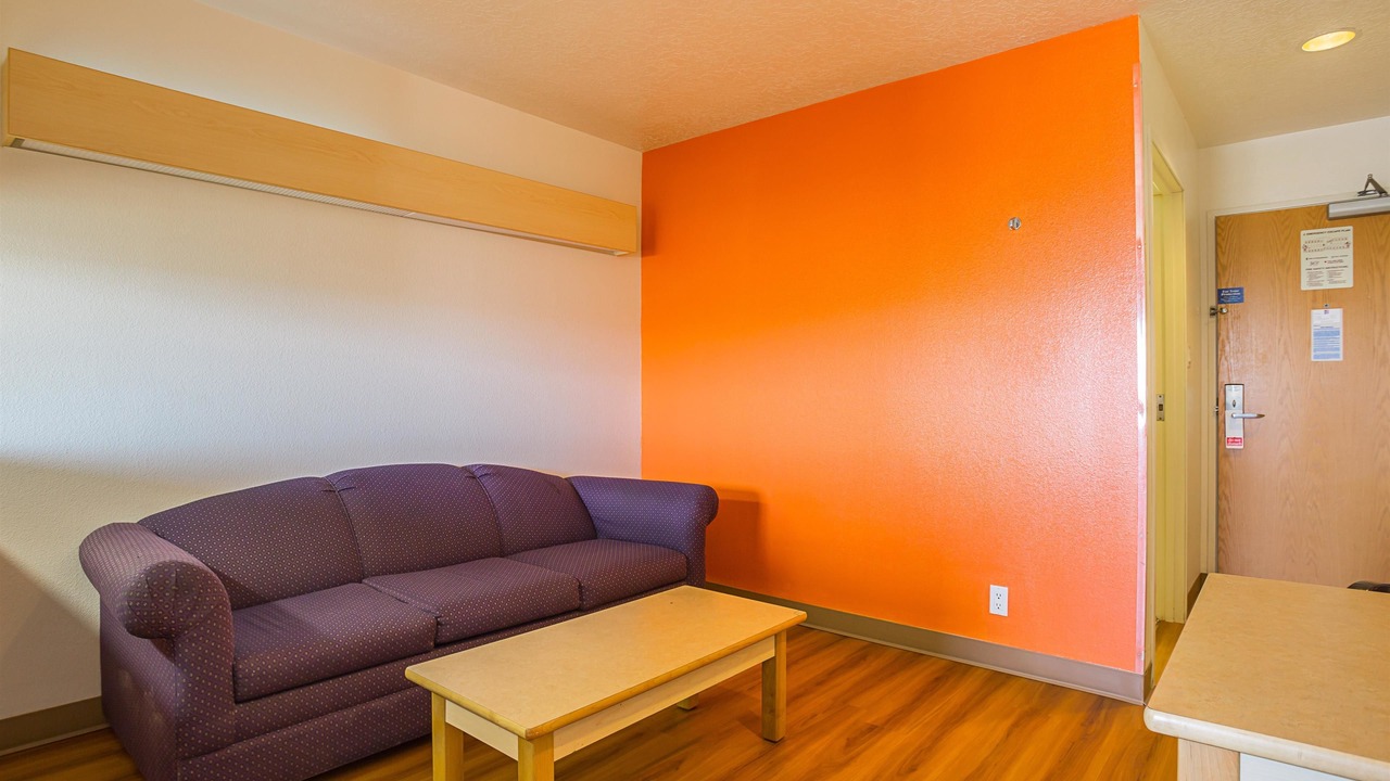 Photo of Bedroom in Bernalillo