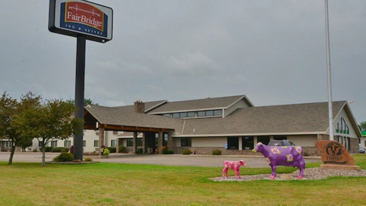 Photo of Buildings in Thorp
