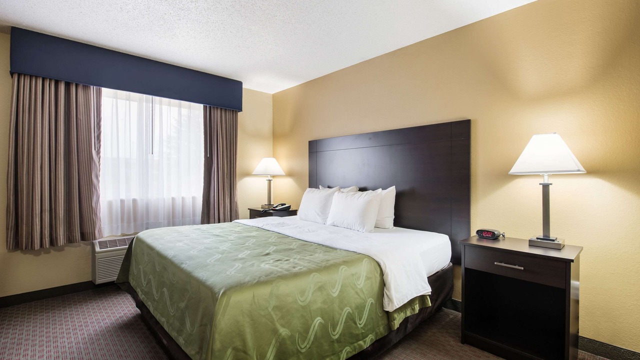 Photo of Bedroom in Menomonie