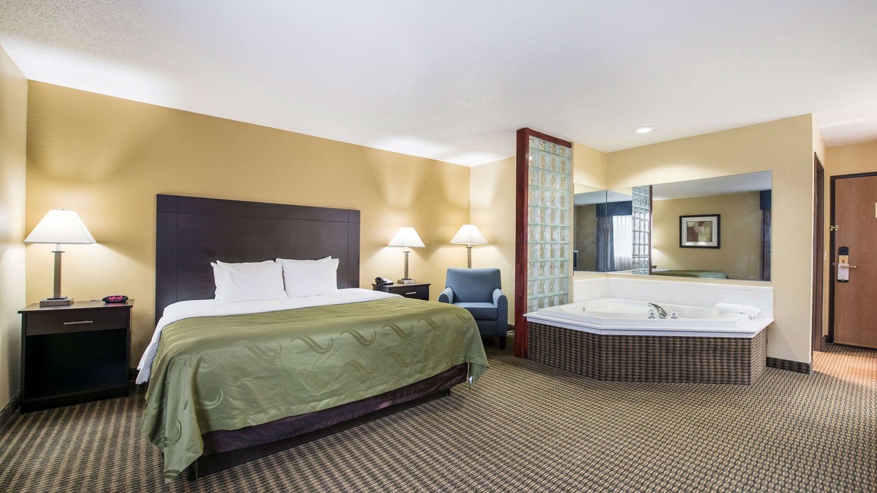 Photo of Bedroom in Menomonie