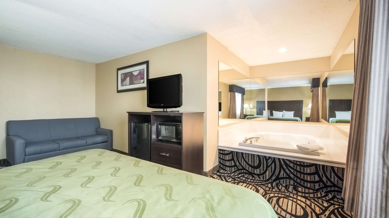 Photo of Bedroom in Menomonie