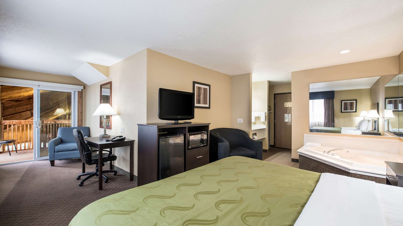 Photo of Bedroom in Menomonie