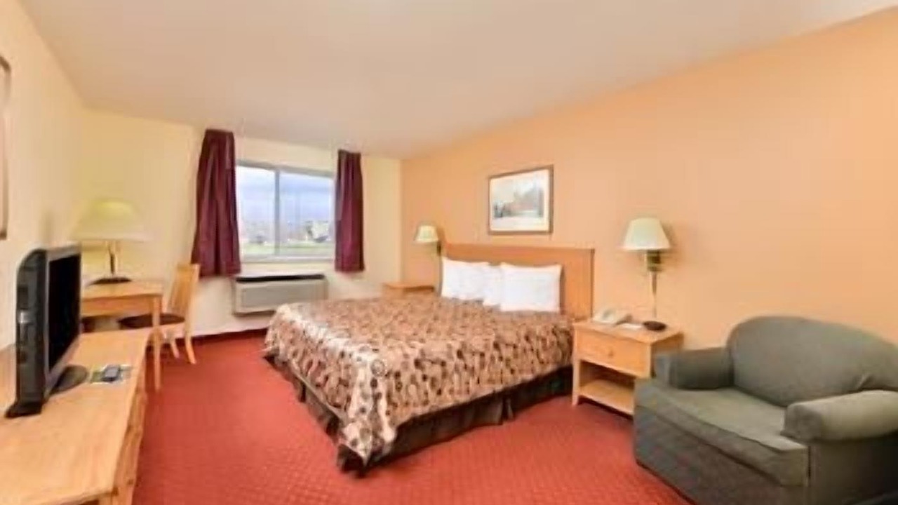 Photo of Bedroom in Spring Valley