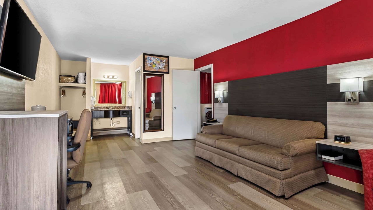 Photo of Bedroom in Santa Rosa