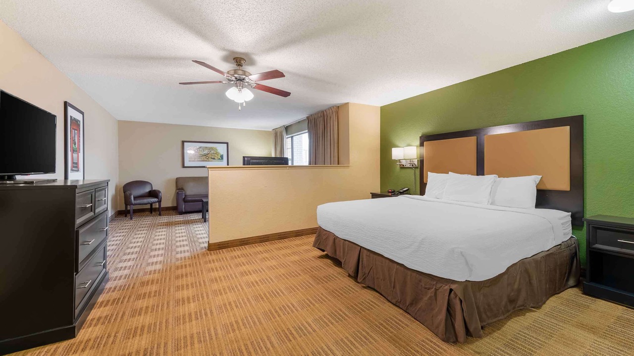 Photo of Bedroom in Eagan