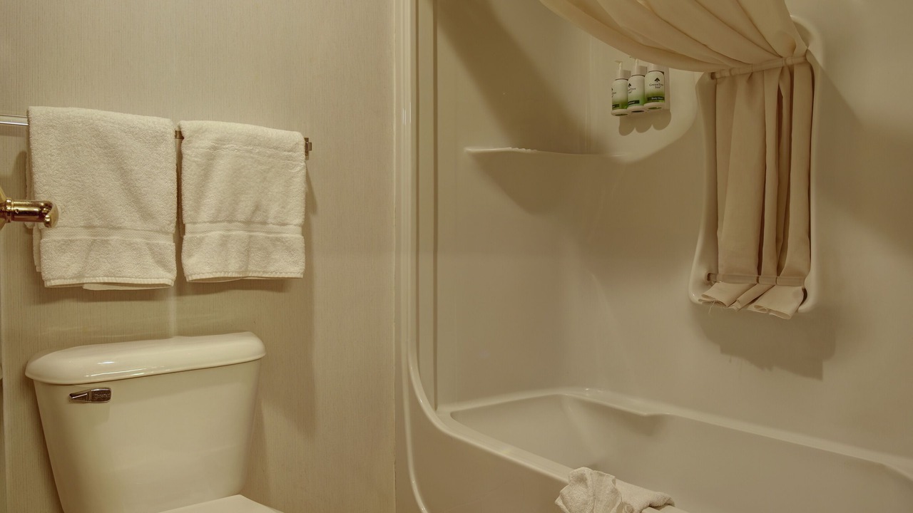Photo of Bathroom in Northeast Heights