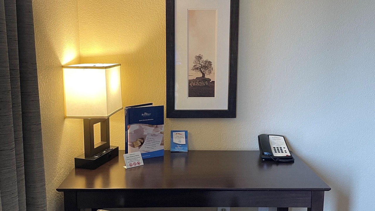 Photo of Bedroom in Lakeville