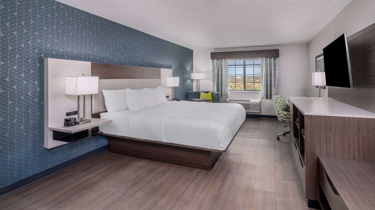 Photo of Bedroom in Santa Rosa
