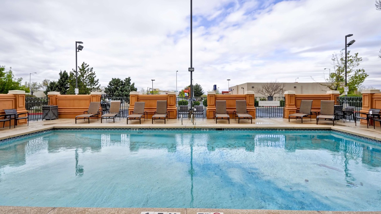 Photo of Outdoor in Uptown