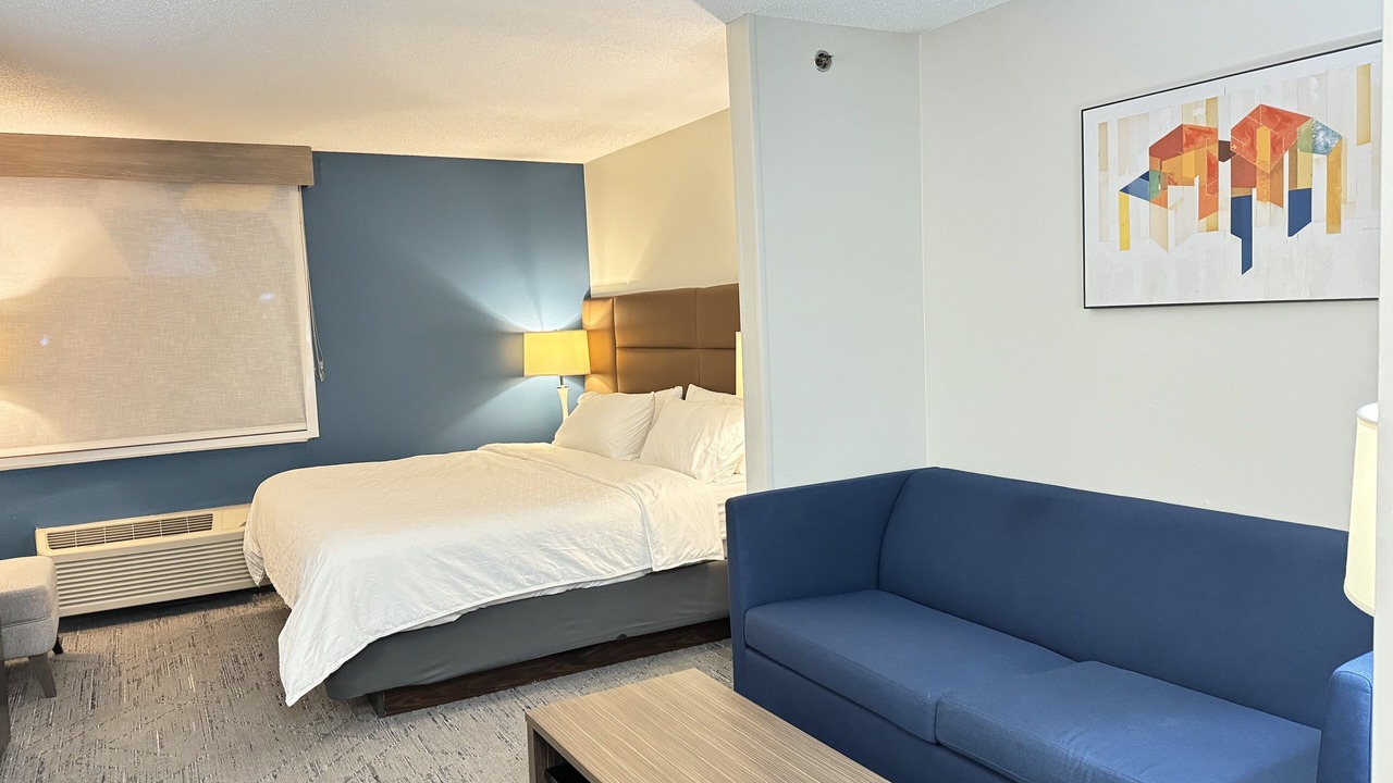 Photo of Bedroom in Woodbury