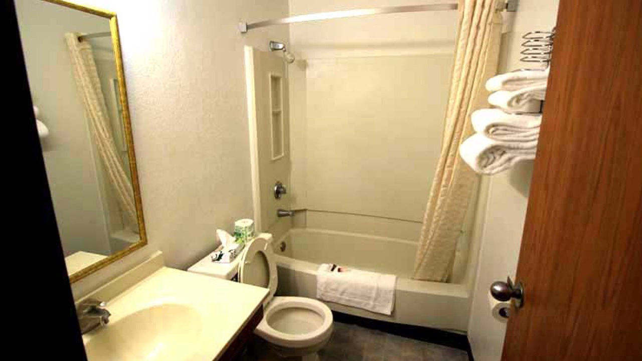 Photo of Bathroom in Roseville