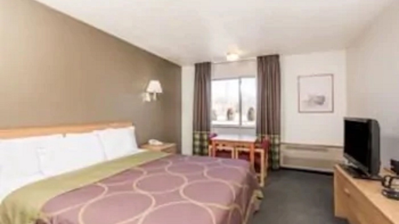 Photo of Bedroom in Bernalillo