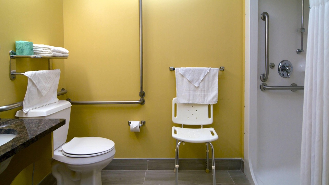 Photo of Bathroom in Red Wing