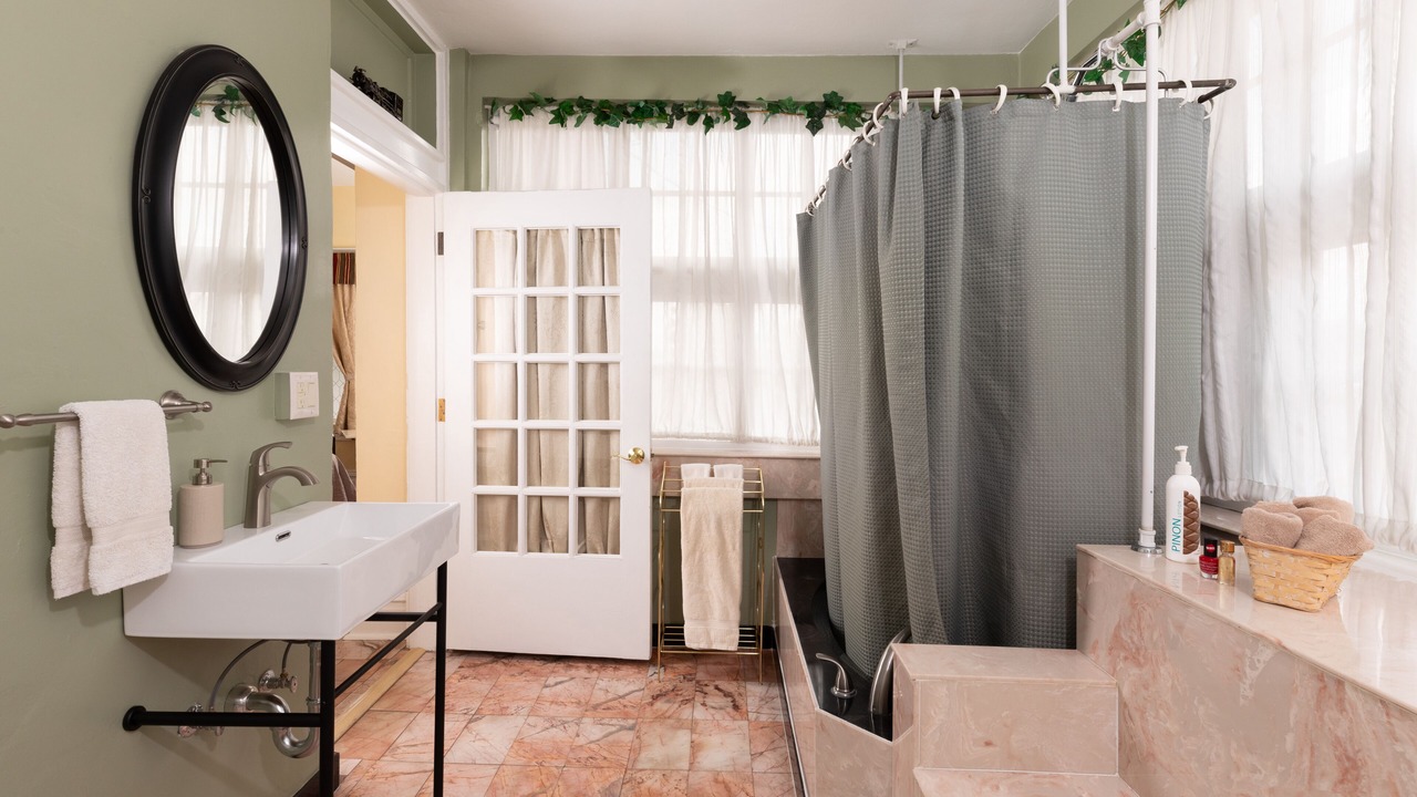 Photo of Bathroom in West Old Town