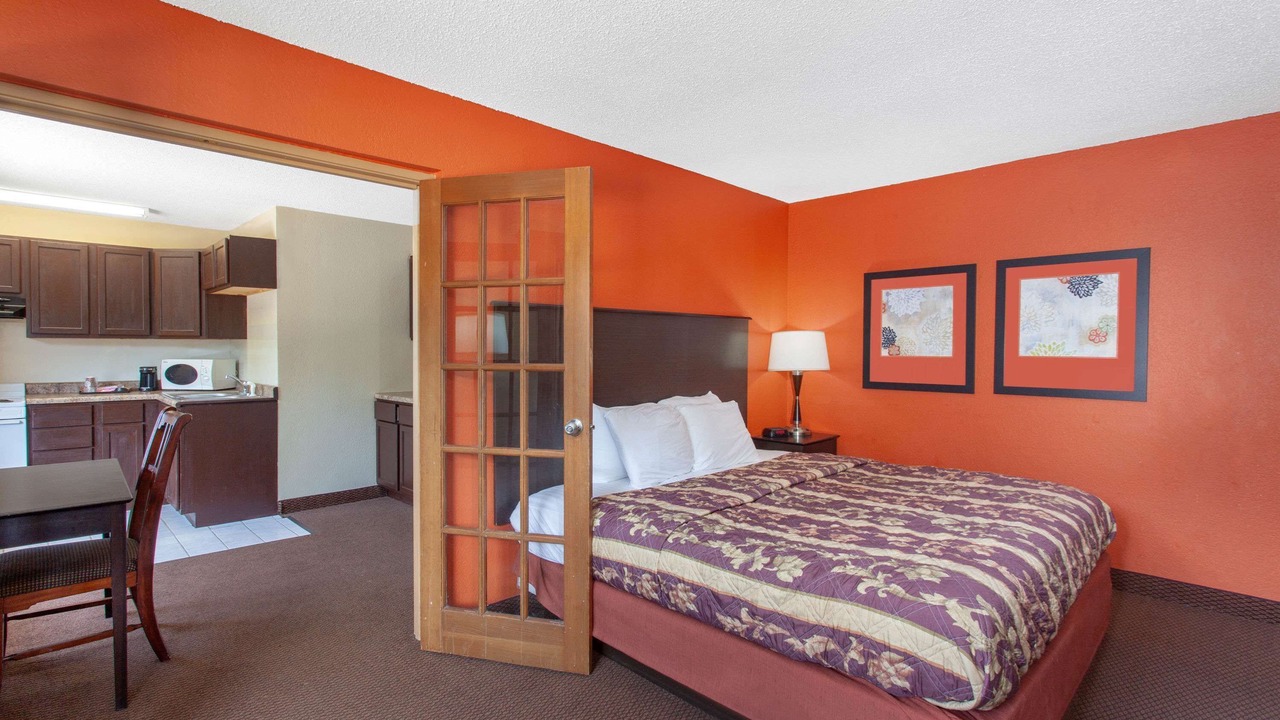 Photo of Bedroom in Ham Lake