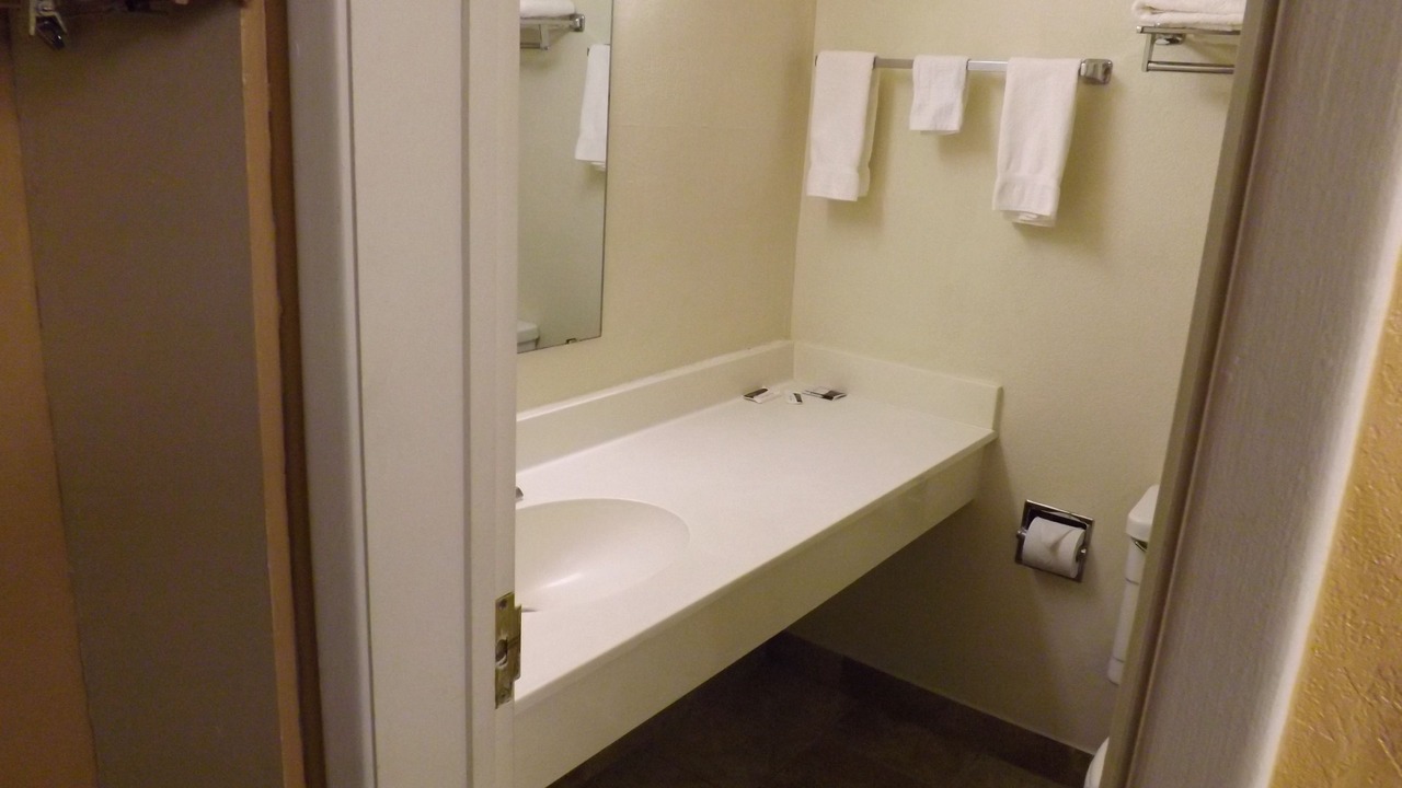 Photo of Bathroom in Tucumcari