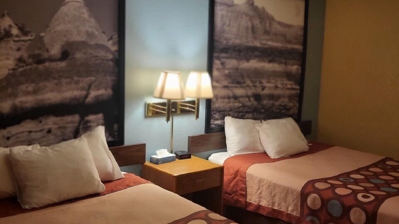 Photo of Bedroom in Raton