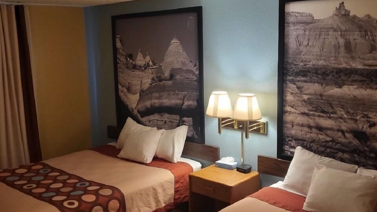 Photo of Bedroom in Raton