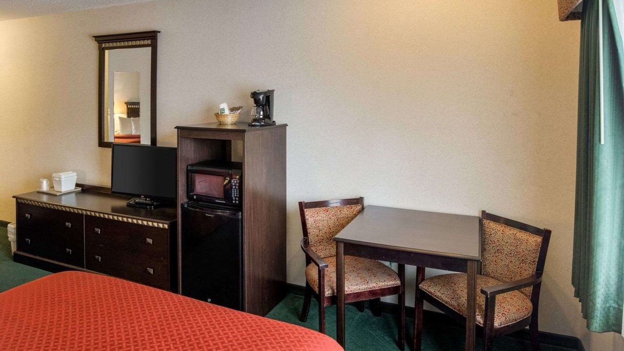 Photo of Bedroom in Coon Rapids