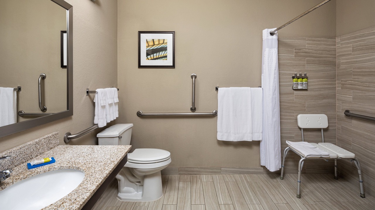 Photo of Bedroom in Minnetonka