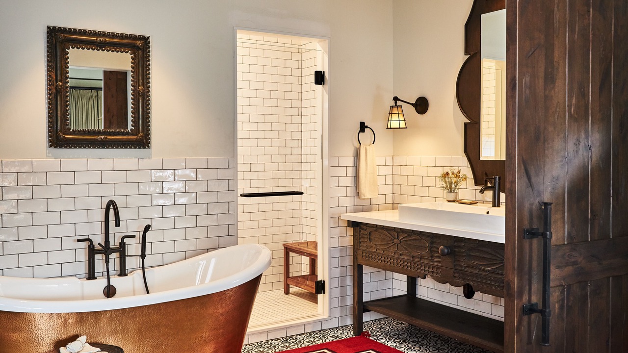 Photo of Bathroom in Tesuque