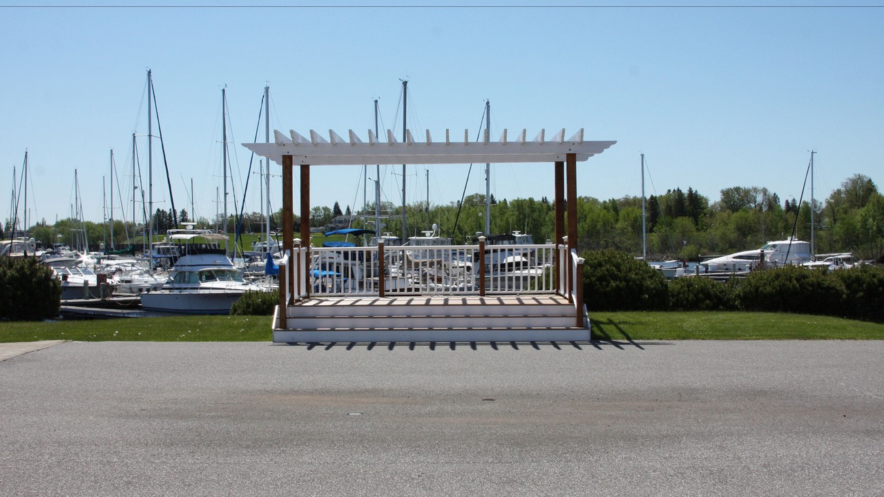 Photo of Others in Superior