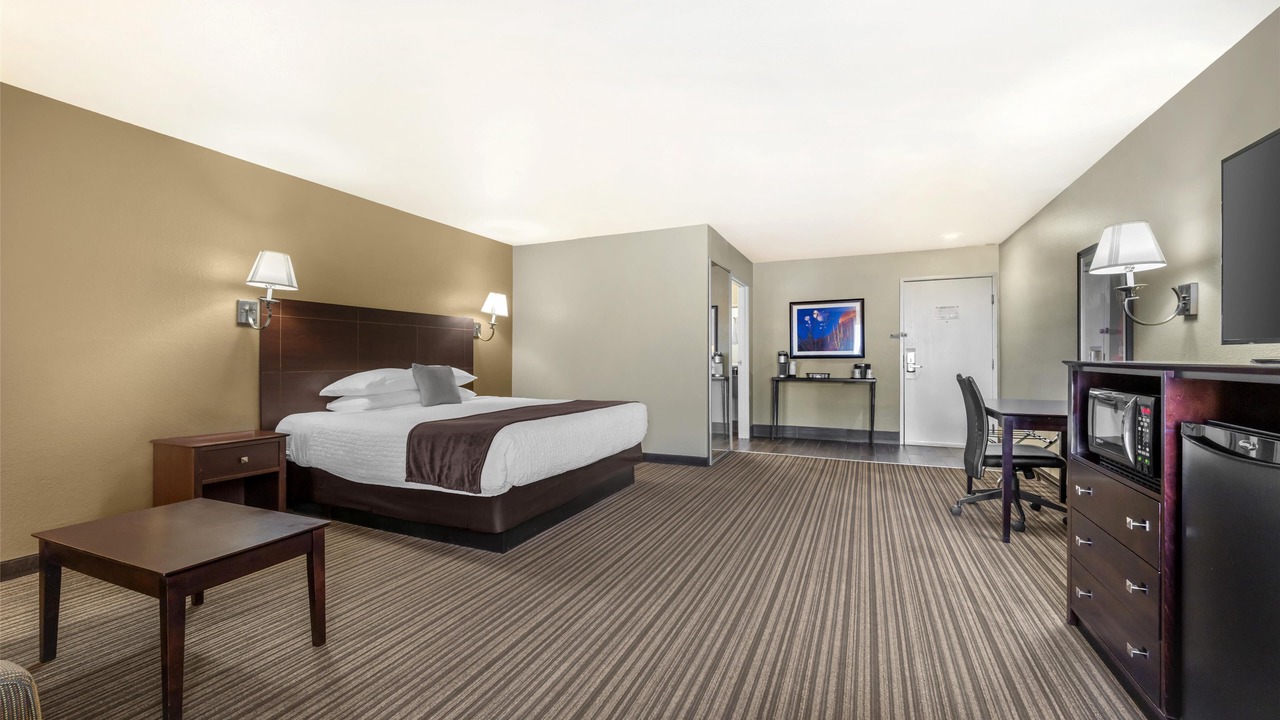 Photo of Bedroom in Winslow