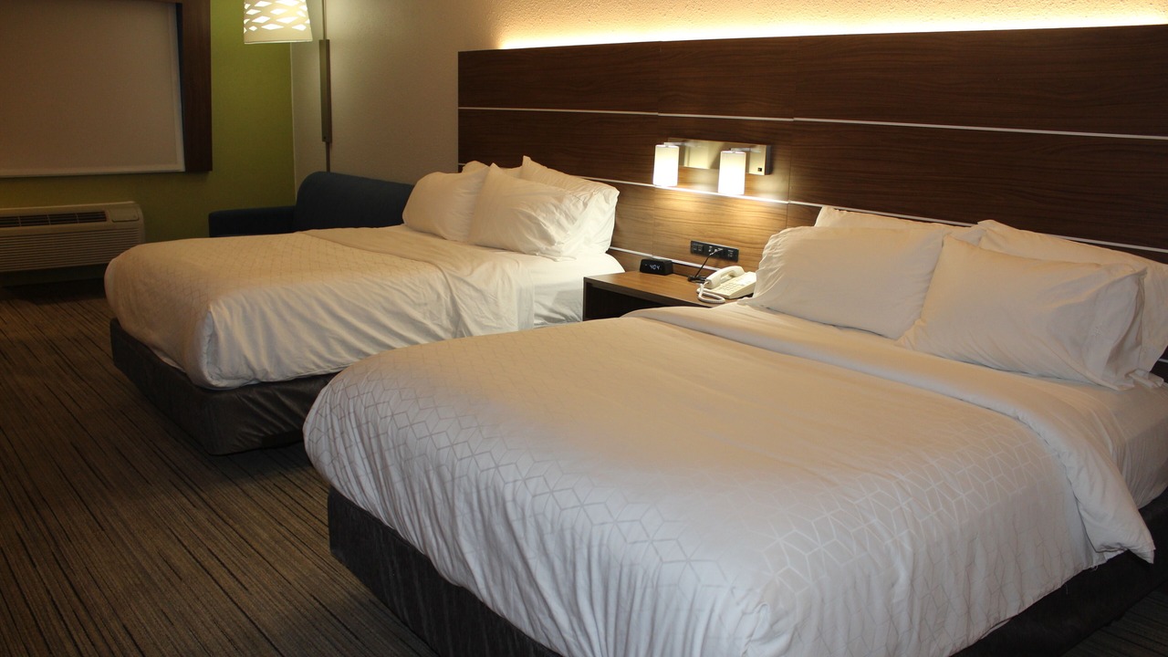 Photo of Bedroom in Raton
