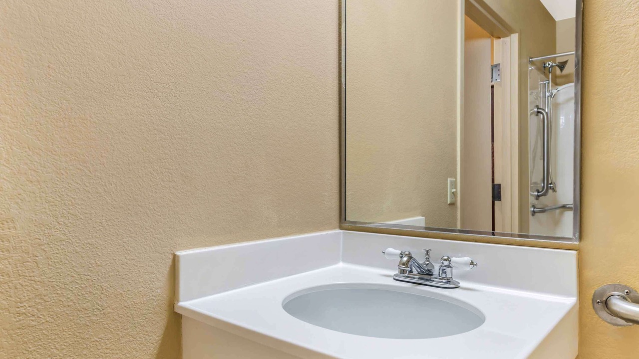 Photo of Bathroom in Woodbury