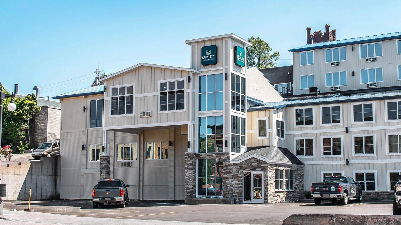 Photo of Outdoor in Houghton