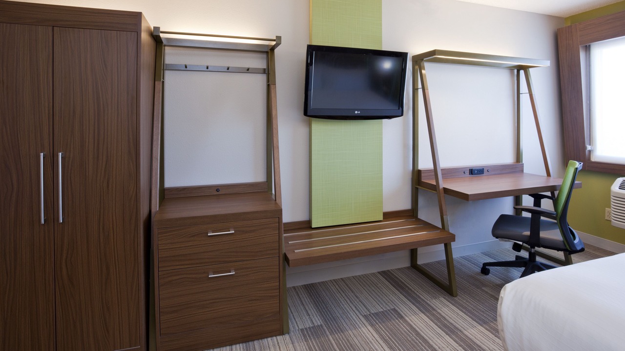 Photo of Bedroom in Golden Valley