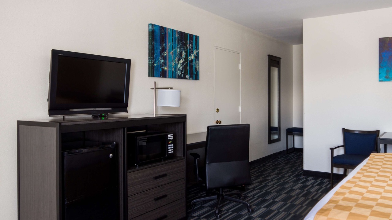 Photo of Livingroom in Alamosa