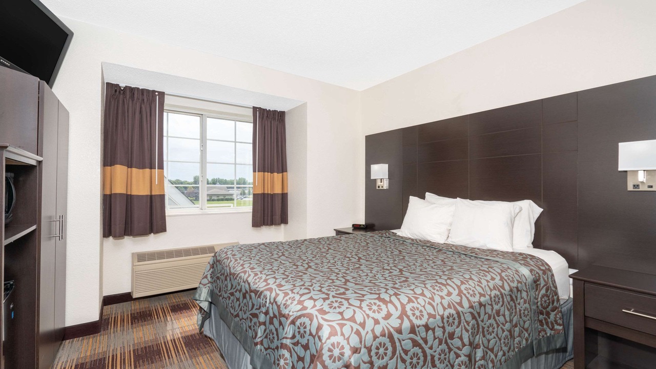 Photo of Bedroom in Faribault