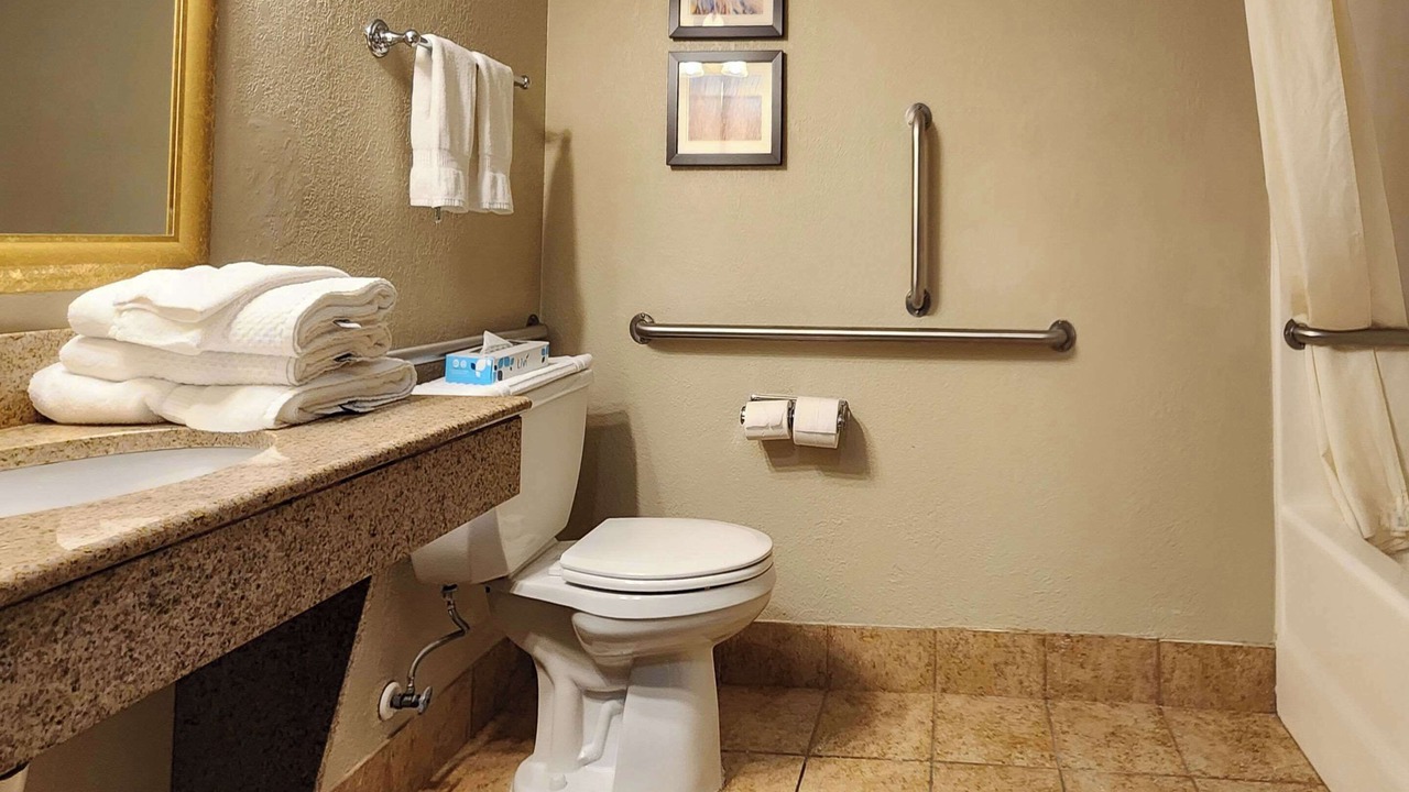 Photo of Bedroom in Shakopee