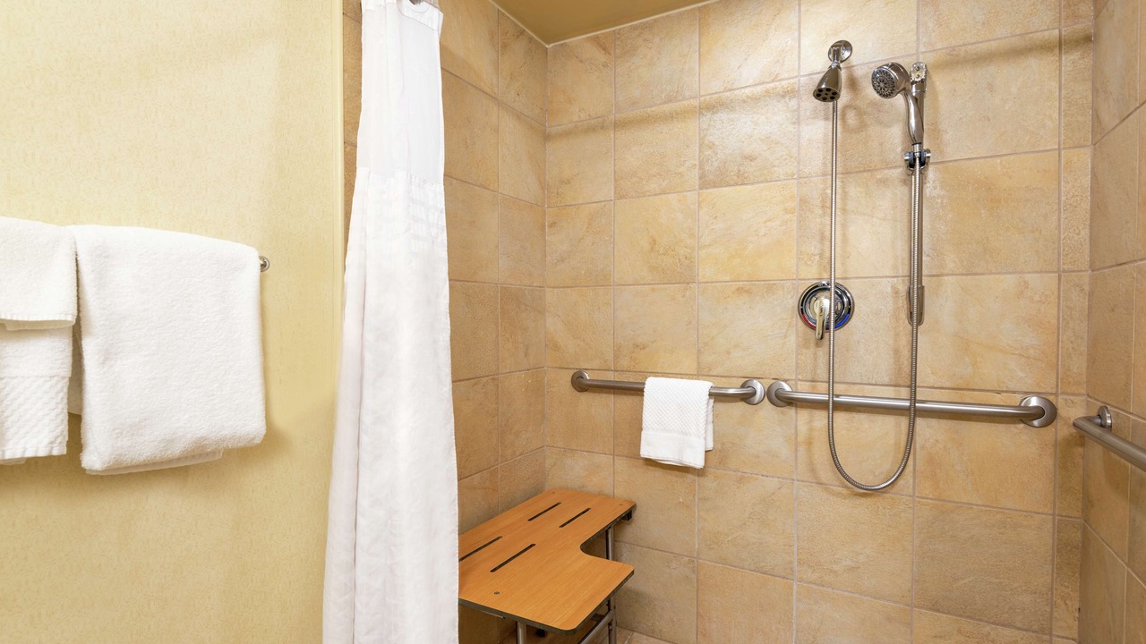 Photo of Bedroom in East Paris