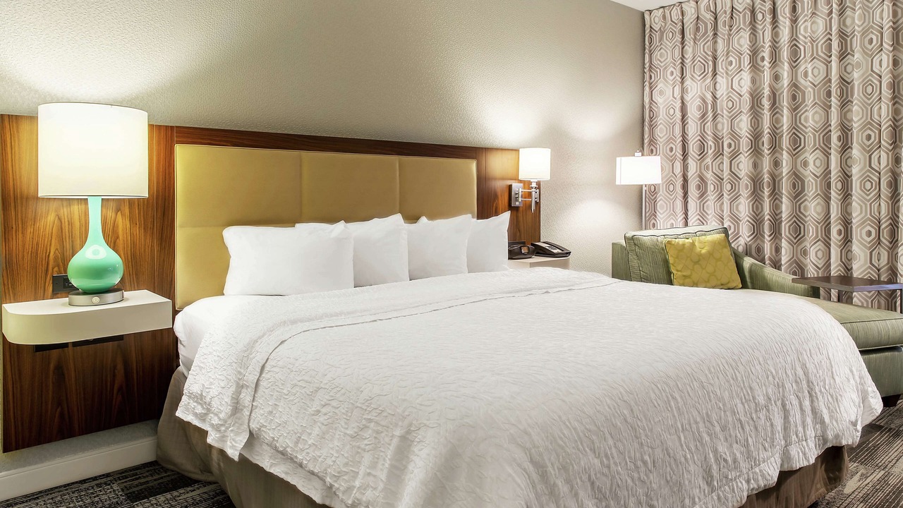 Photo of Bedroom in Woodbury