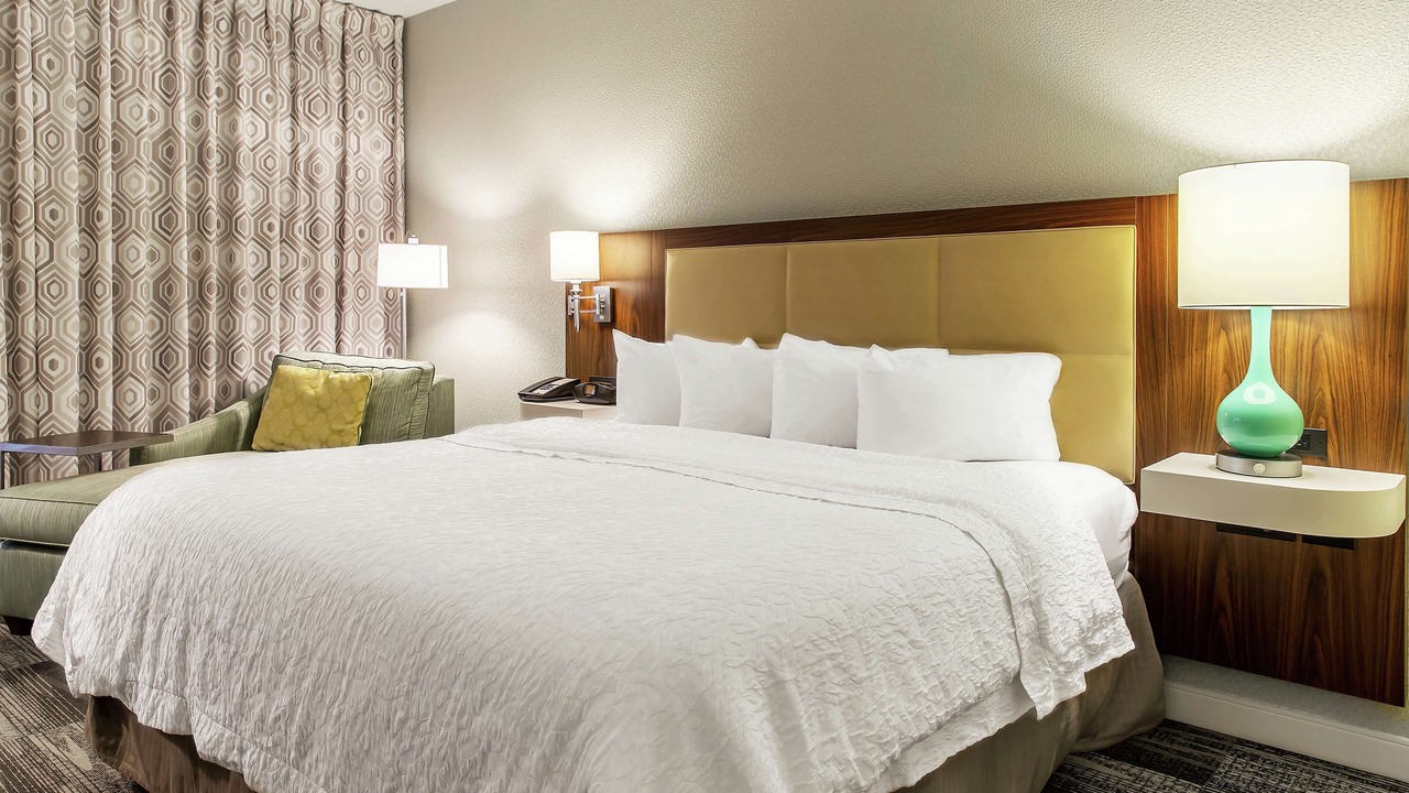 Photo of Bedroom in Woodbury
