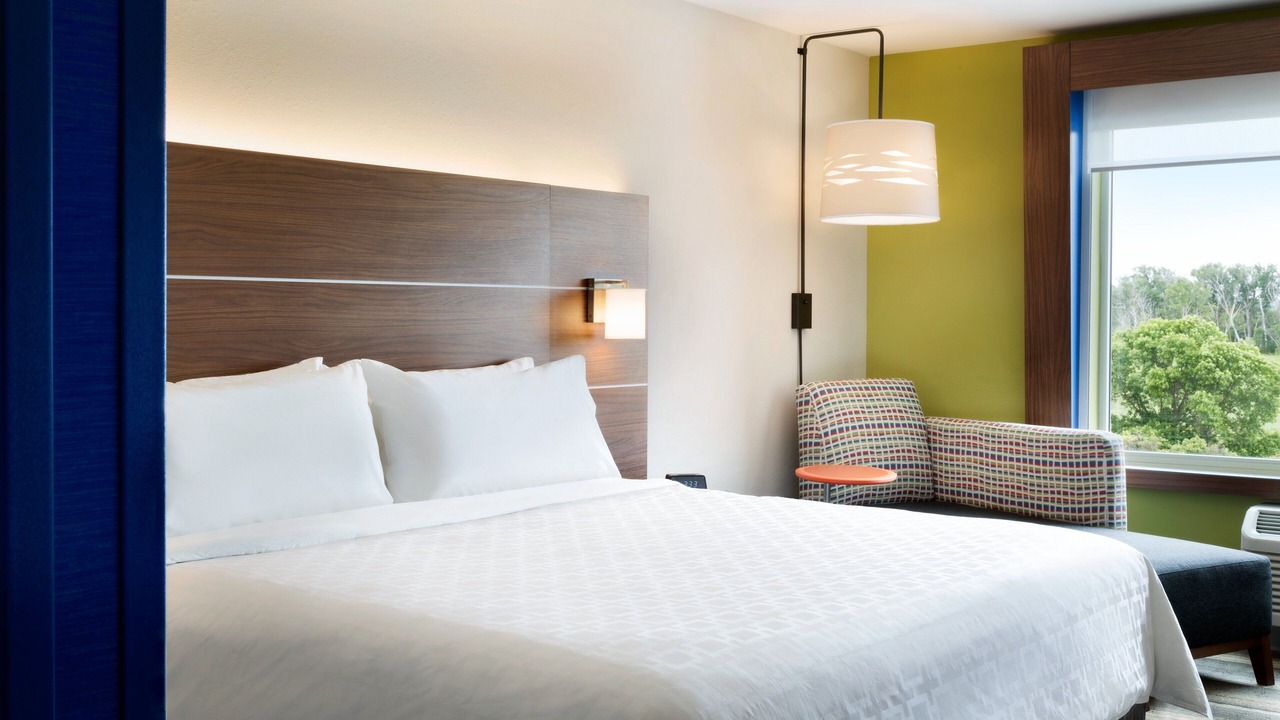 Photo of Bedroom in Canton