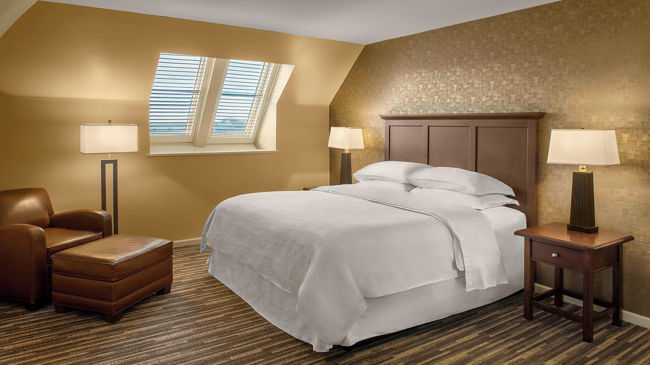 Photo of Bedroom in Cuyahoga Falls