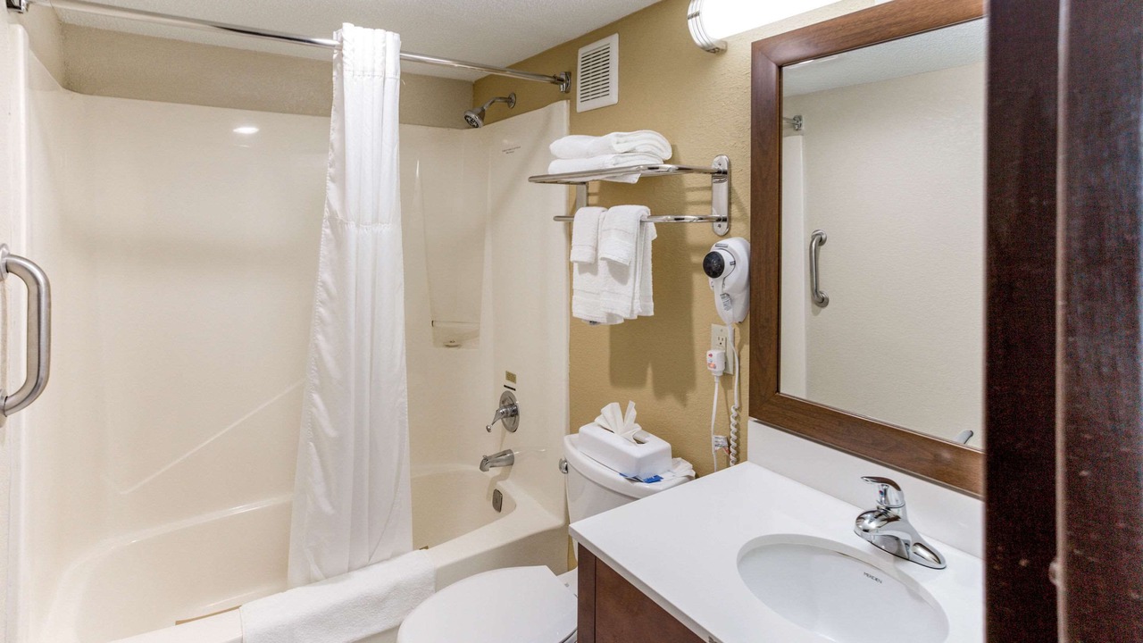 Photo of Bathroom in Plattsburgh