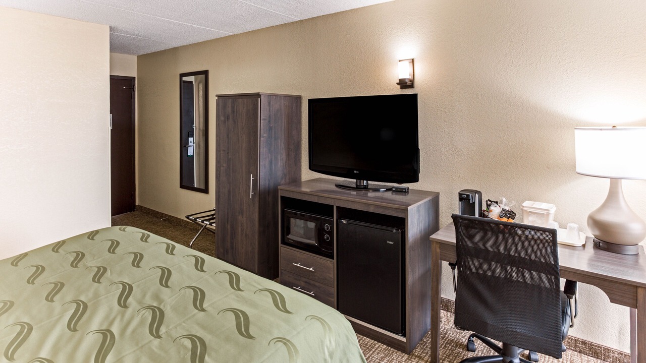 Photo of Bedroom in Plattsburgh