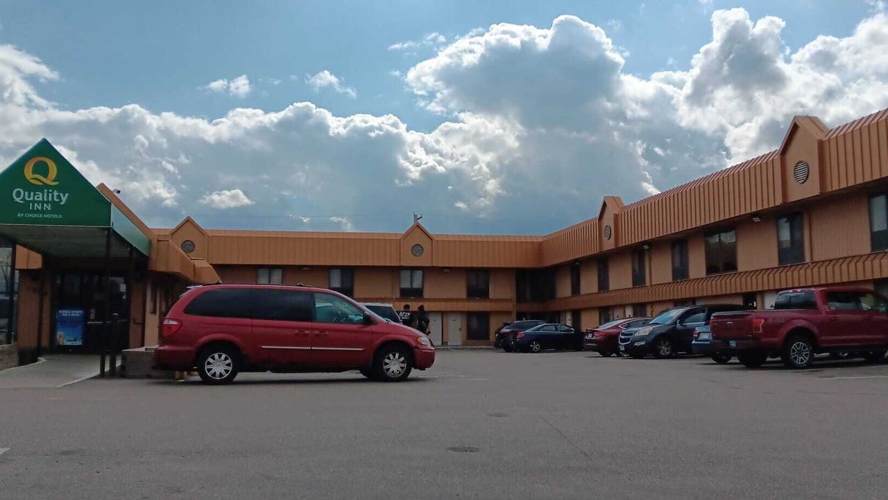 Photo of Outdoor in Merriam Park