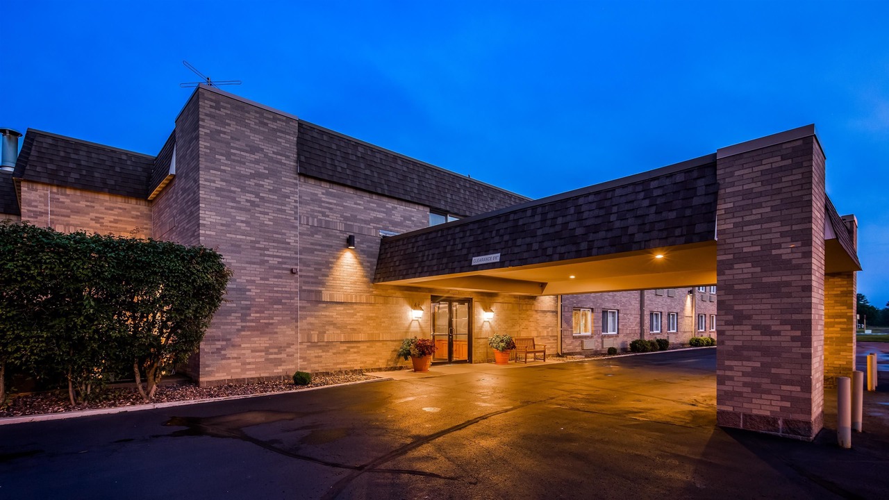 Photo of Buildings in Rice Lake