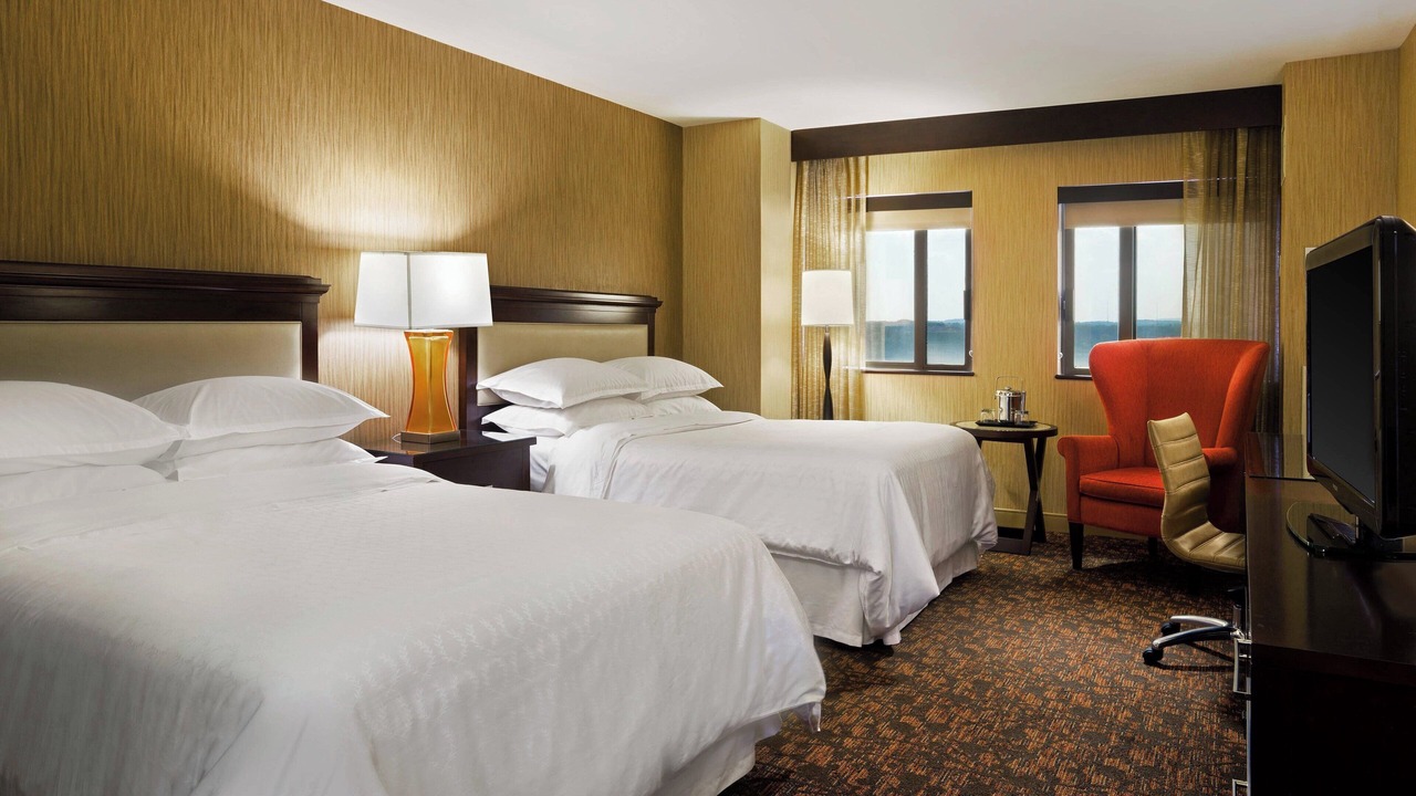 Photo of Bedroom in Metro Center