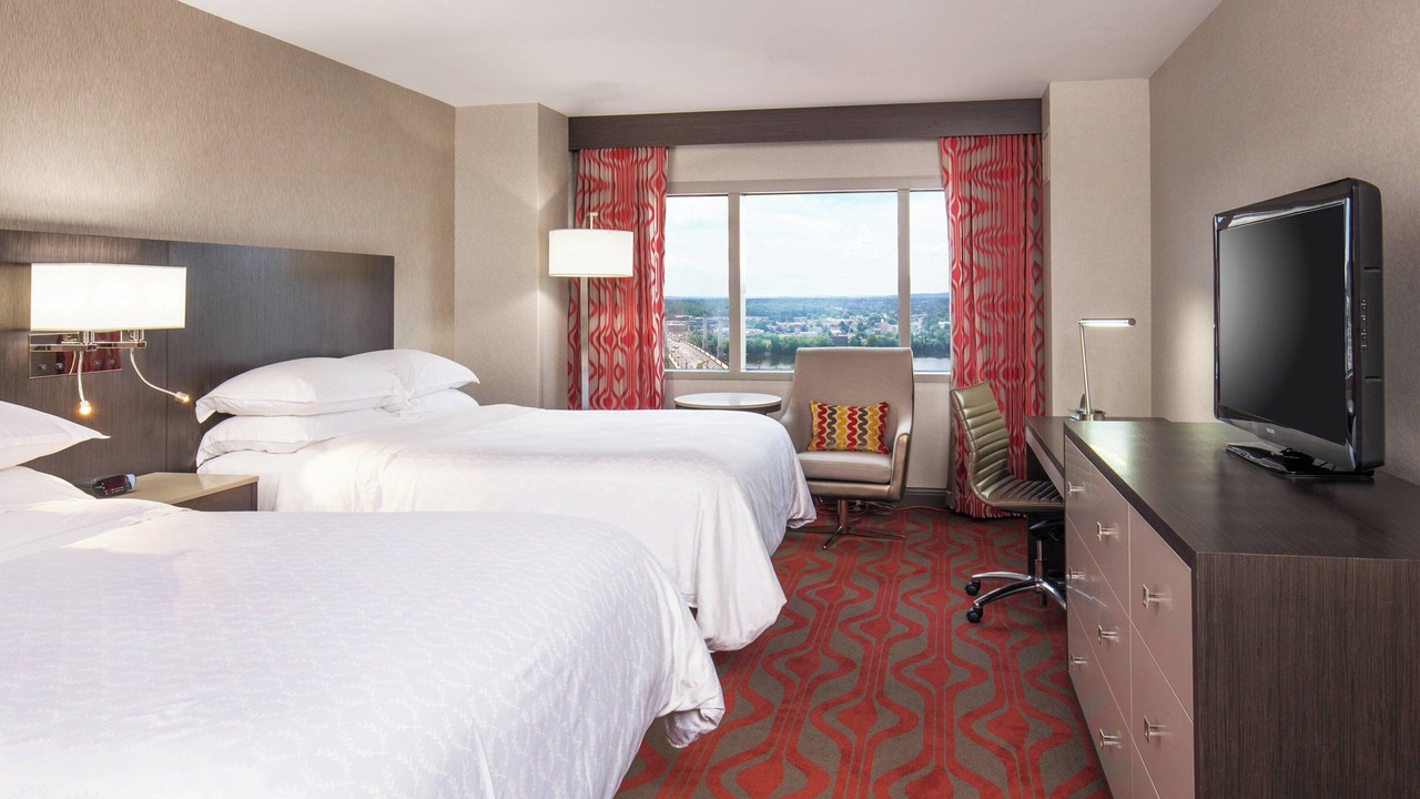 Photo of Bedroom in Metro Center