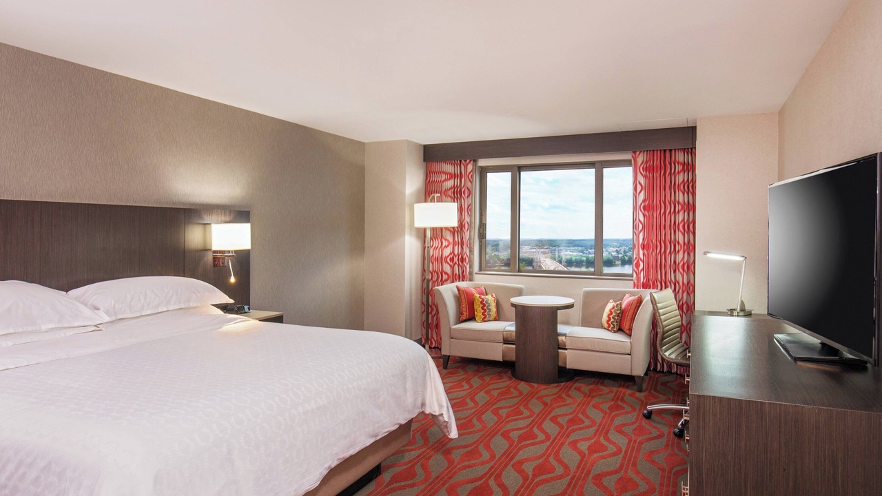 Photo of Bedroom in Metro Center