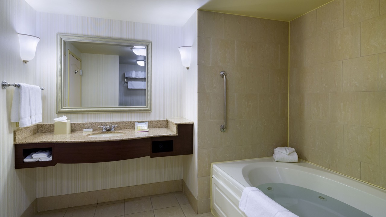 Photo of Bedroom in Silver Lane