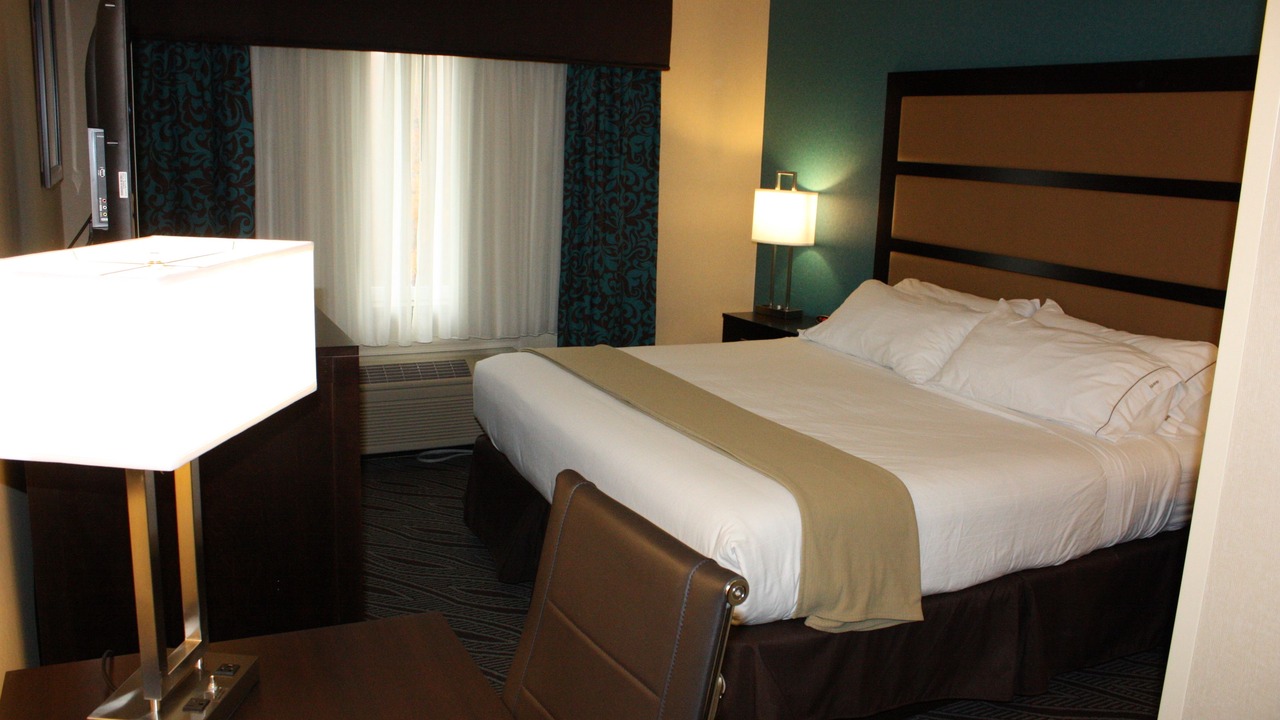 Photo of Bedroom in Ludlow