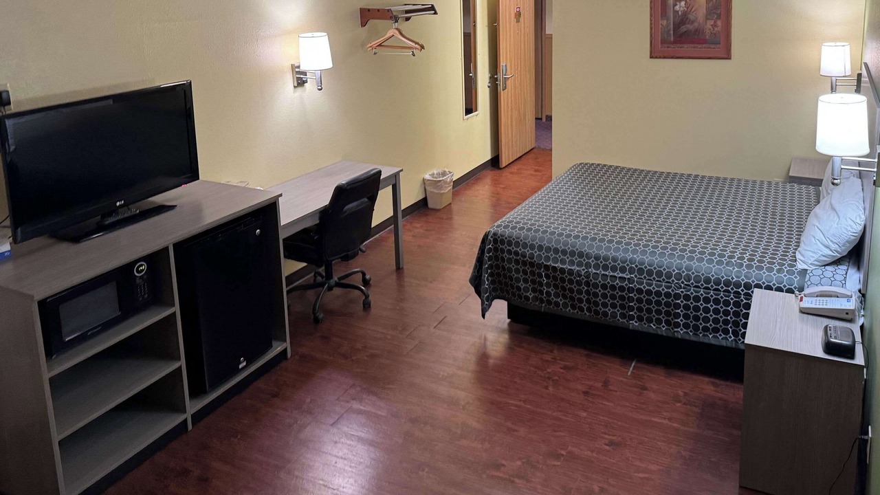 Photo of Bedroom in Moriarty