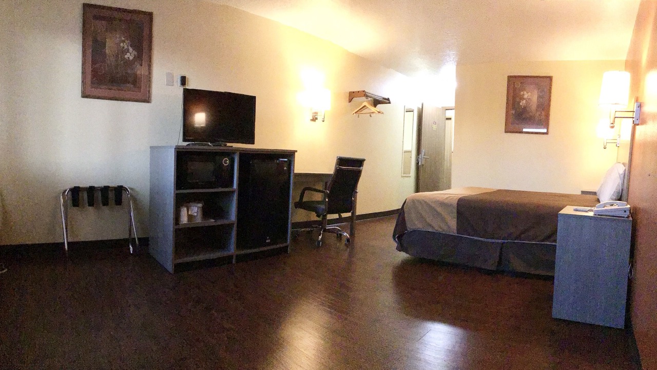 Photo of Bedroom in Moriarty